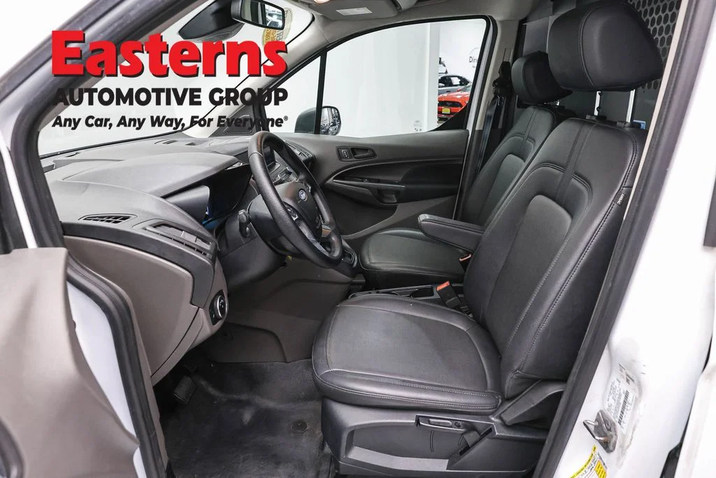Used 2022 White Ford XL image 14