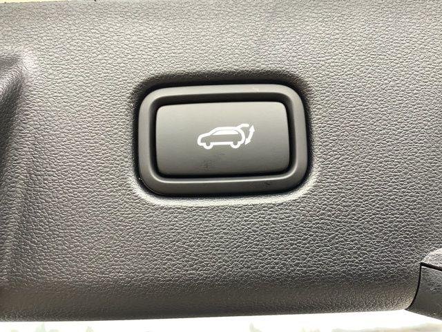 New 2026 White Pearl Hyundai SEL image 14