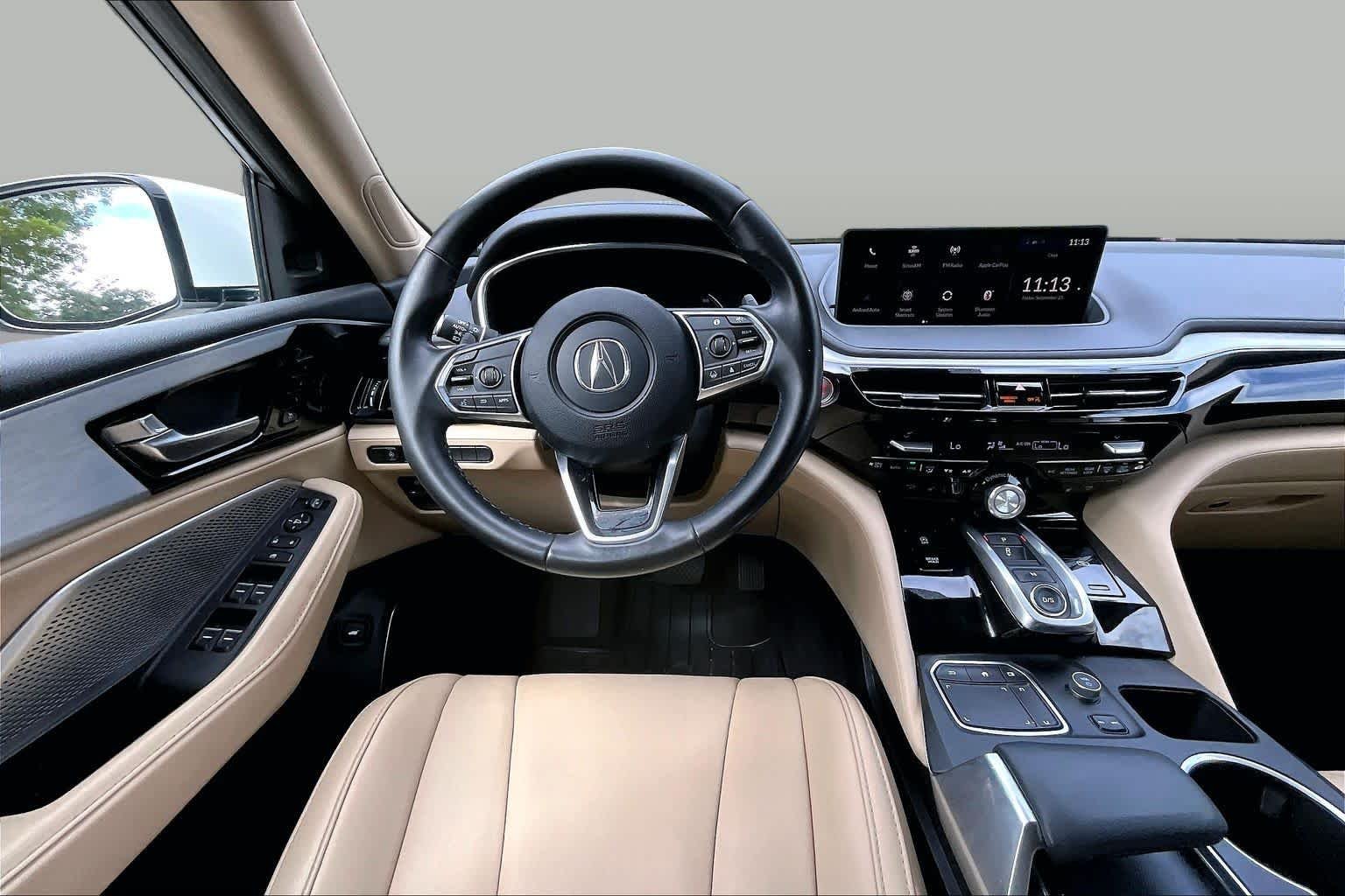 Used 2024 Platinum White Pearl Acura  image 6