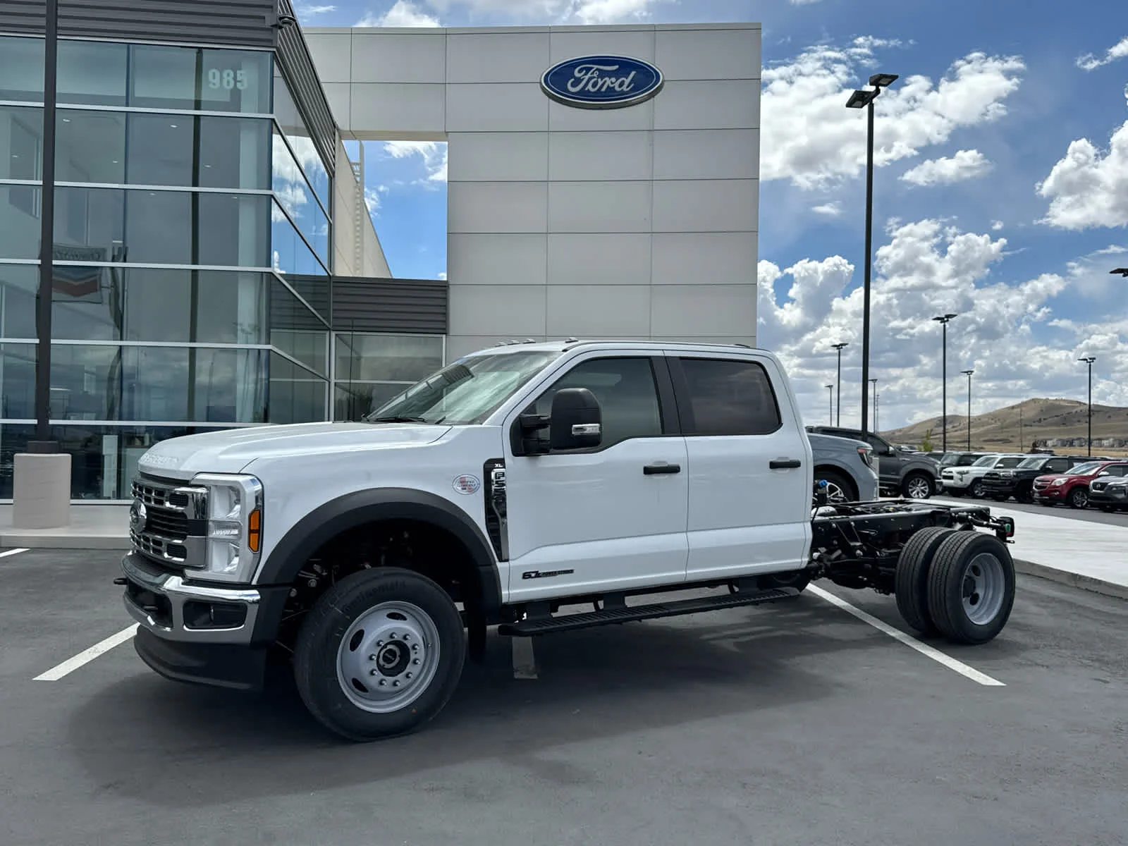 2026 Ford F-550 XL 4x4 Crew Cab 179-In DRW's photo