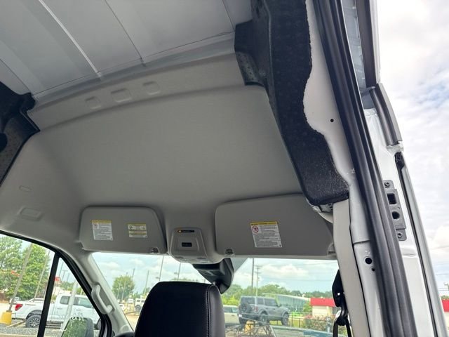New 2026 Oxford White Ford Cargo Van image 19
