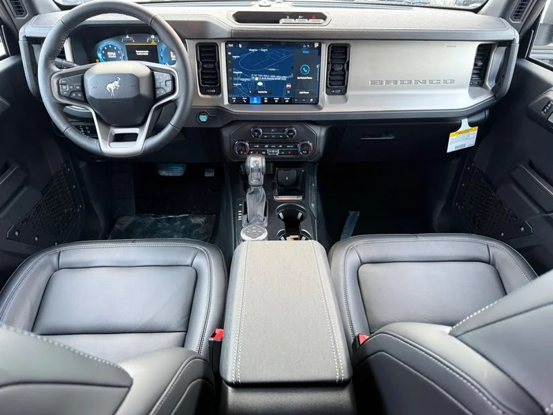 New 2026 Desert Sand Ford Outer Banks 4 Door 4x4 image 6
