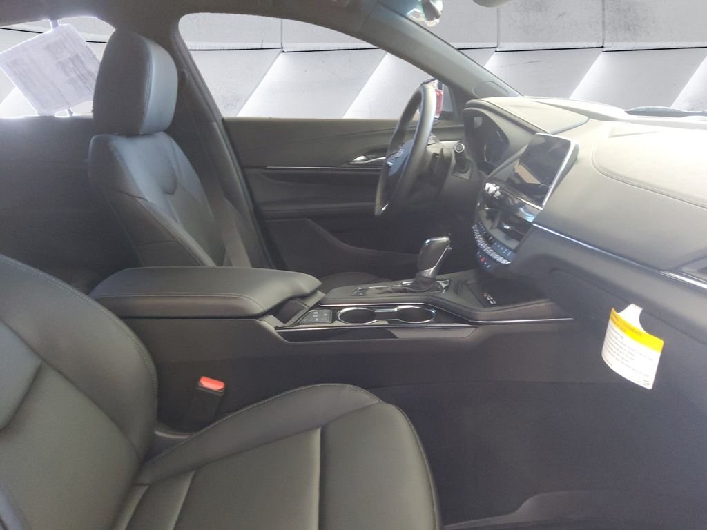 Used 2026 Silver Cadillac Luxury image 13