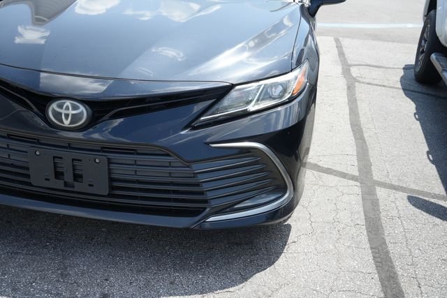 Used 2021 Black Toyota LE image 5