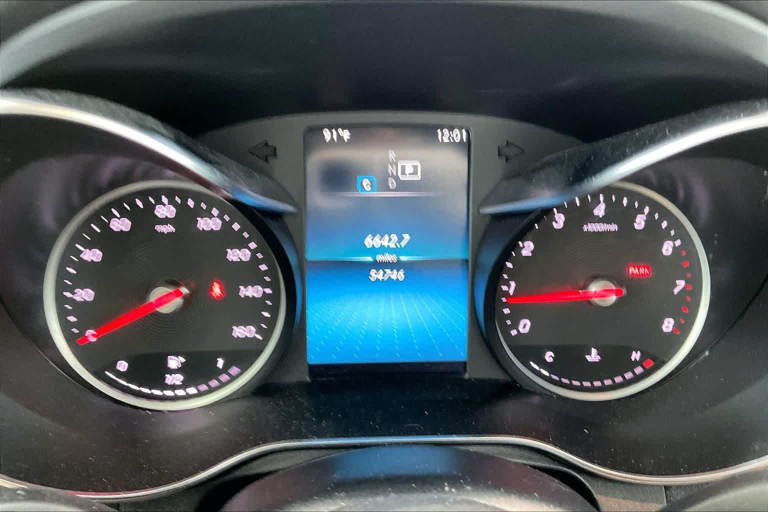 Used 2020 Black Mercedes-Benz GLC 300 image 25