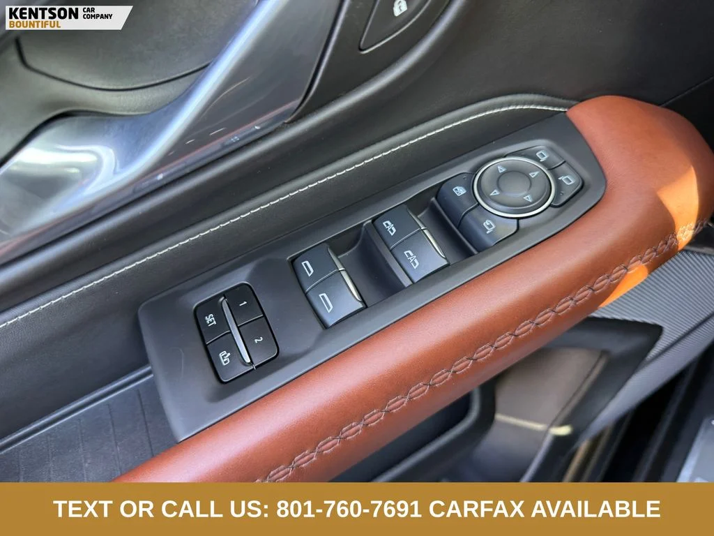 2024 GMC Yukon Denali Ultimate - Photo 22