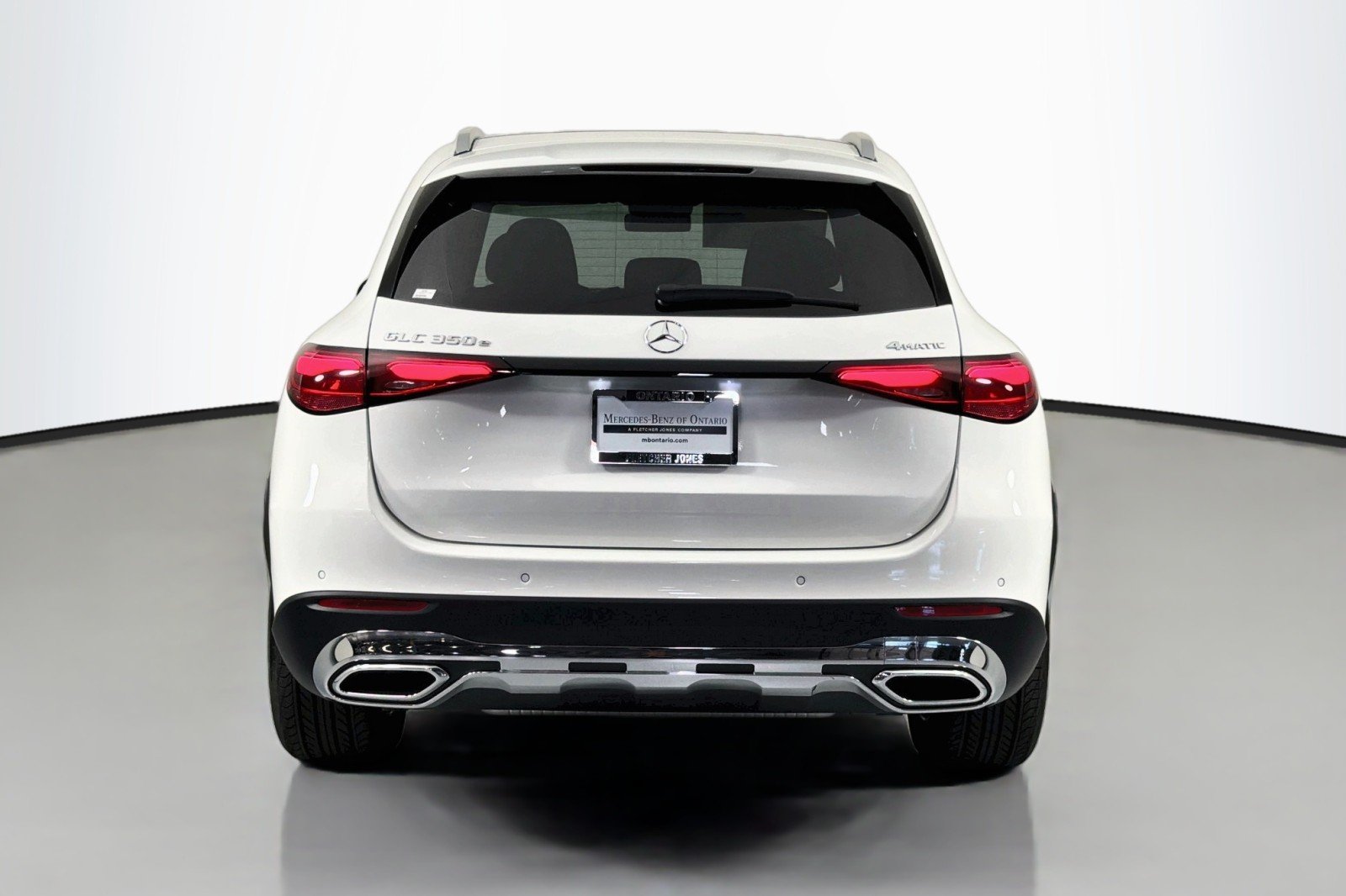 New 2027 Polar White Mercedes-Benz GLC 350e 4MATIC® SUV image 3