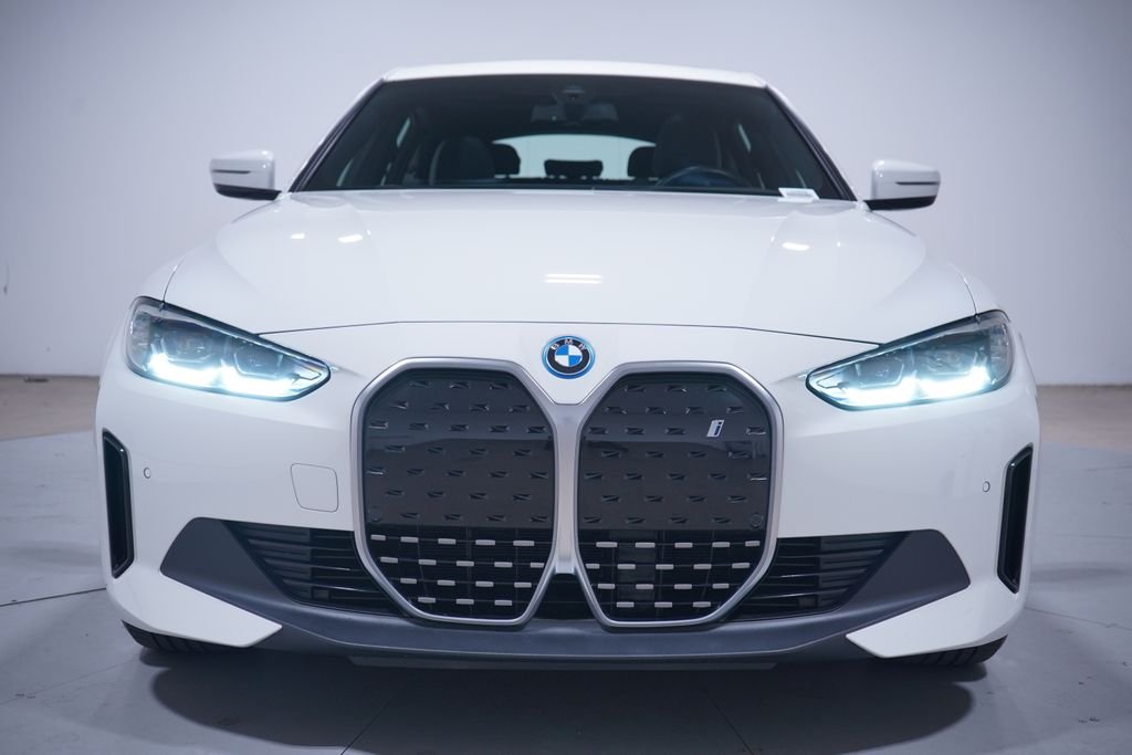 Certified Used 2023 Alpine White BMW eDrive35 image 4