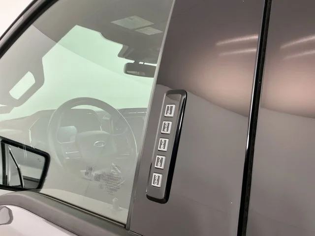 Used 2023 Gray Ford Lariat image 11
