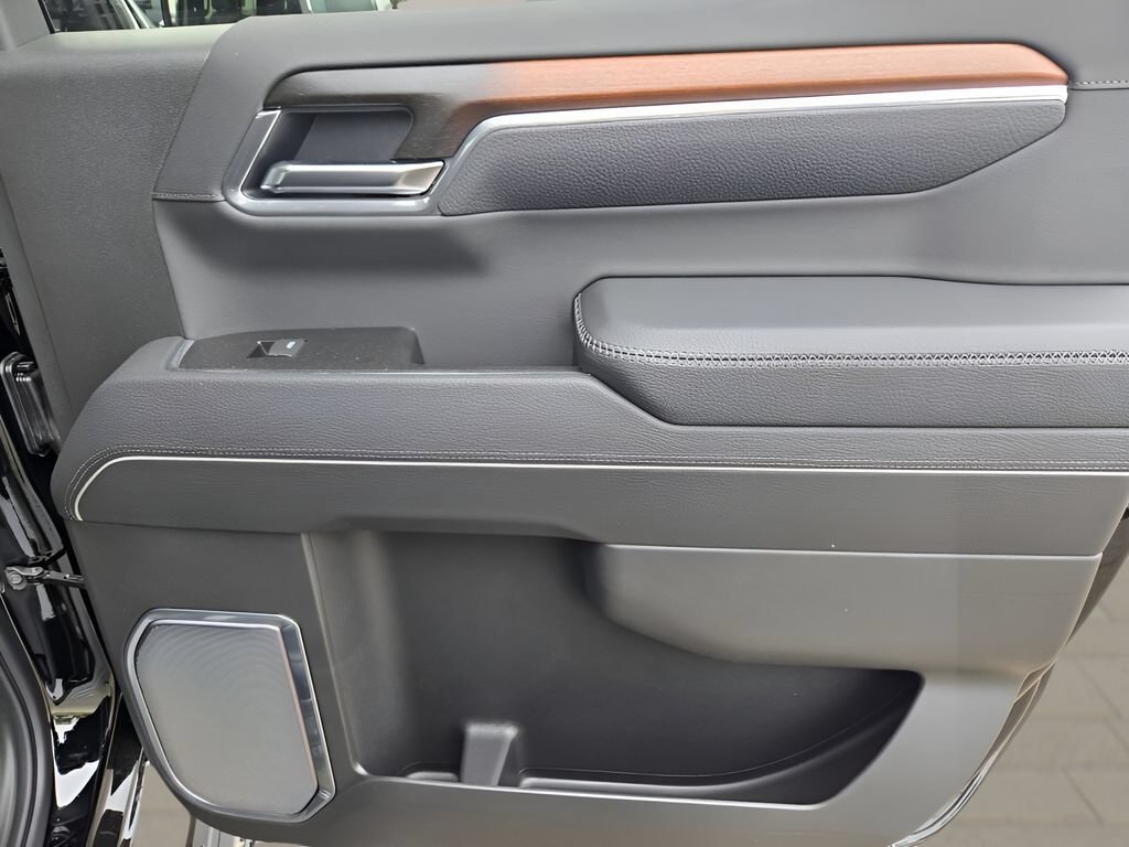 New 2026 Onyx Black GMC Denali image 13