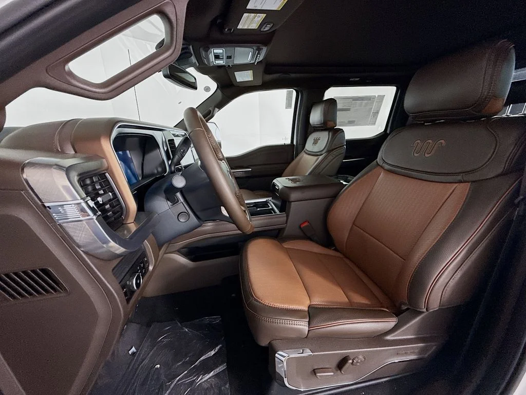 New 2026 Star White Metallic Tri-Coat Ford F-250® King Ranch® image 22