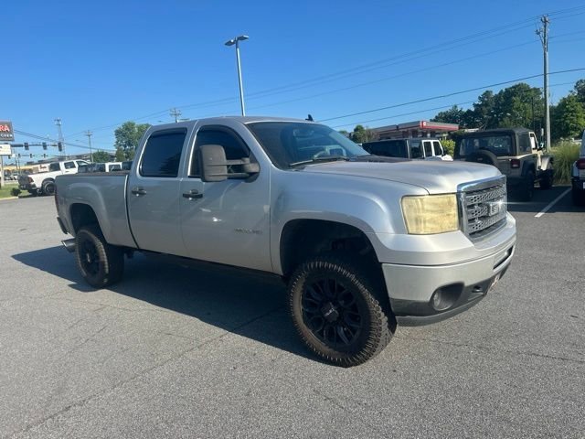 Used 2011 Silver GMC SLE image 1