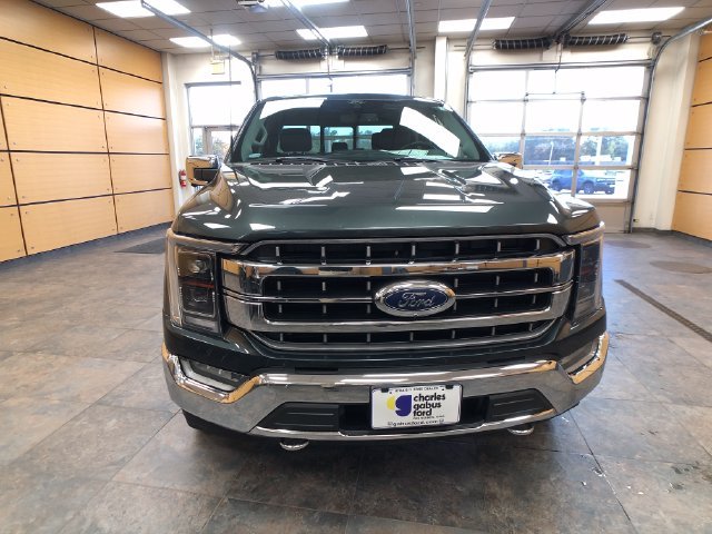 Certified Used 2021 Guard Metallic Ford Lariat image 2