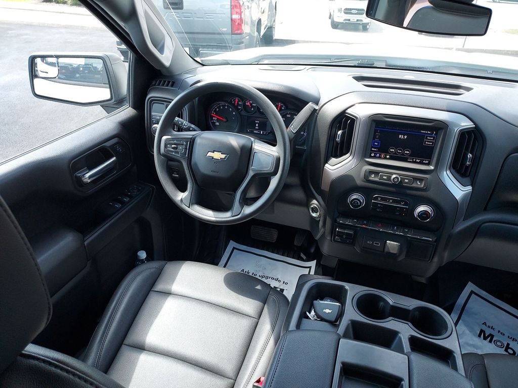 Used 2023 White Chevrolet WT image 15