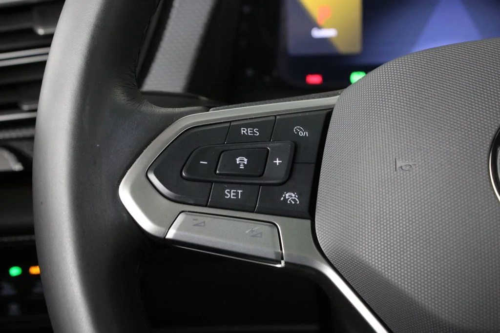 2025 Volkswagen Atlas Cross Sport SEL R-LINE - Photo 27