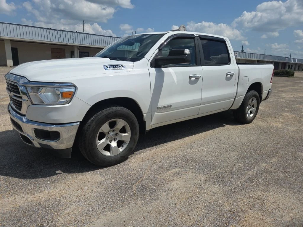 Used 2019 Bright White Clearcoat Ram Big Horn/Lone Star image 3
