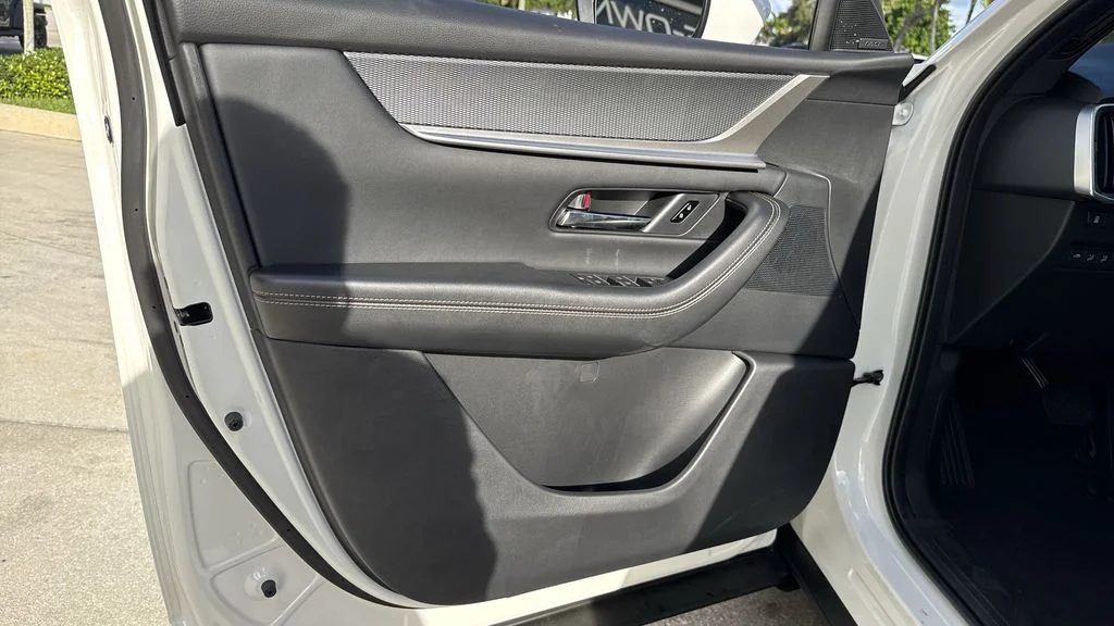 2025 Mazda CX-90 Premium Plus Package - Photo 39