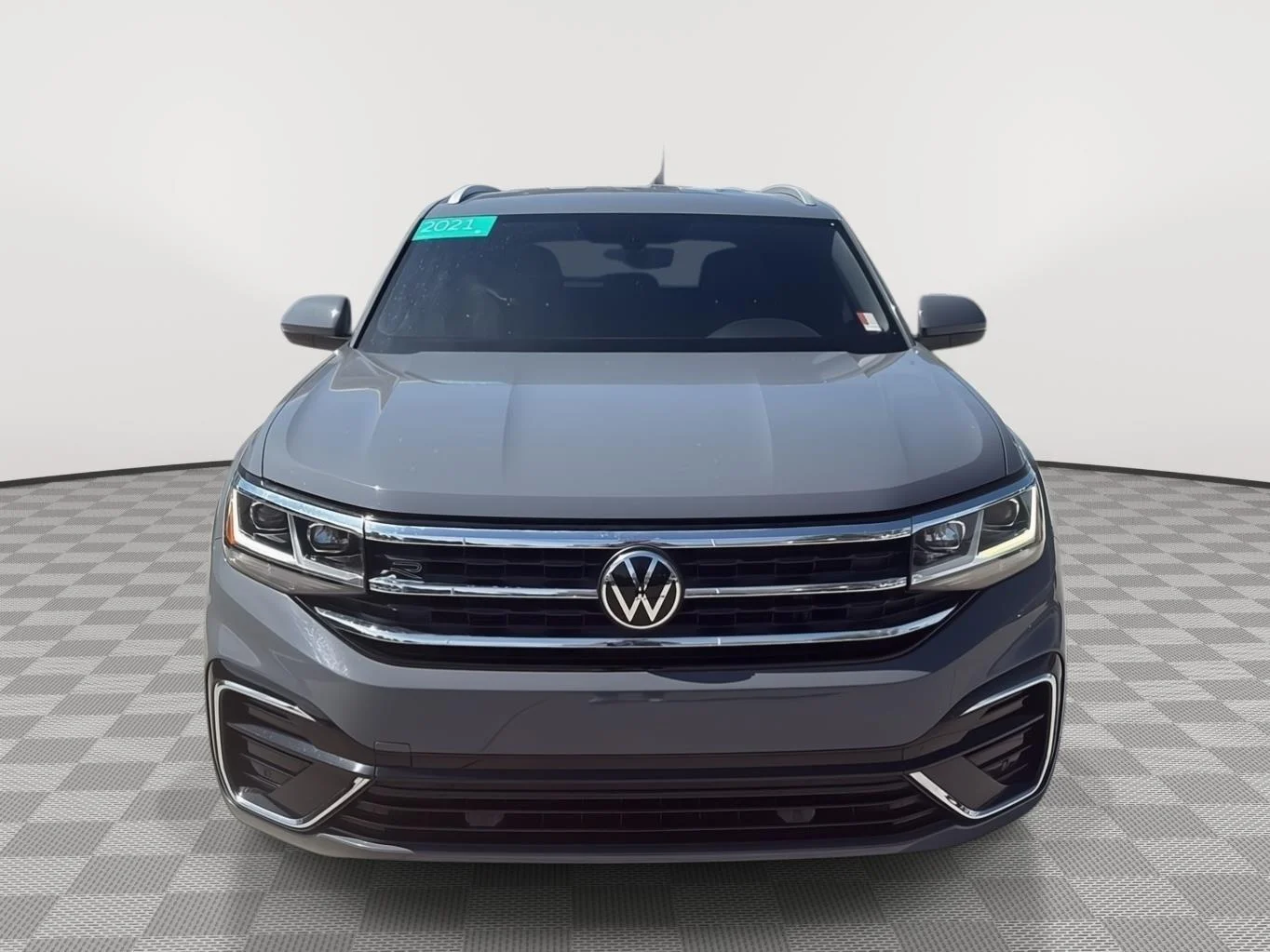 Used 2021 GRAY Volkswagen 3.6L V6 SE w/Technology R-Line image 24
