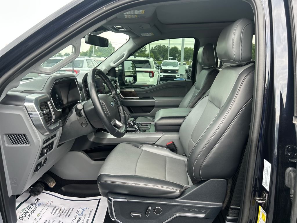 Used 2021 Blue Ford Lariat image 11