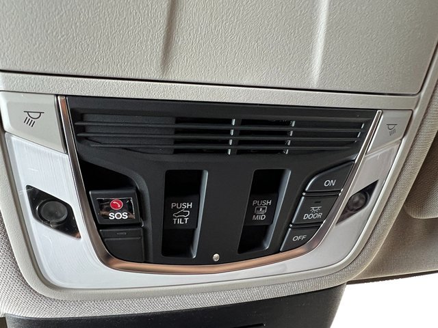 New 2026 Majestic Black Pearl Acura w/Technology Package image 20