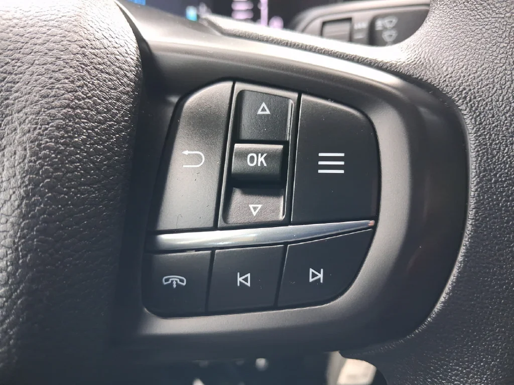Used 2025 Gray Ford XL image 17