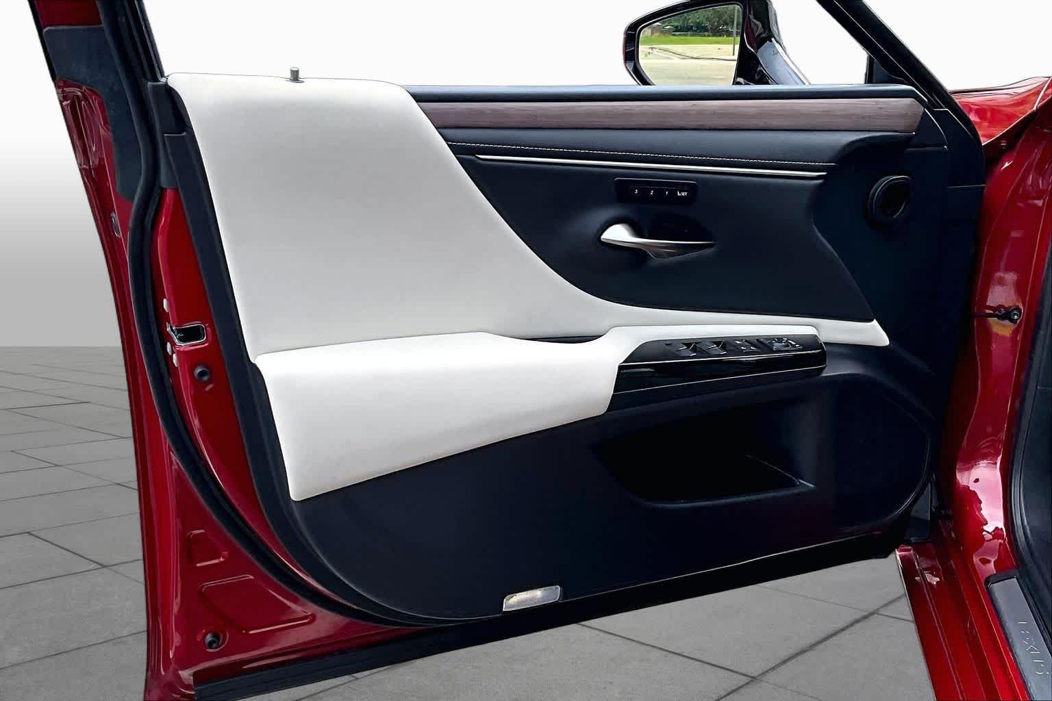 Used 2024 Matador Red Mica Lexus Ultra Luxury image 25