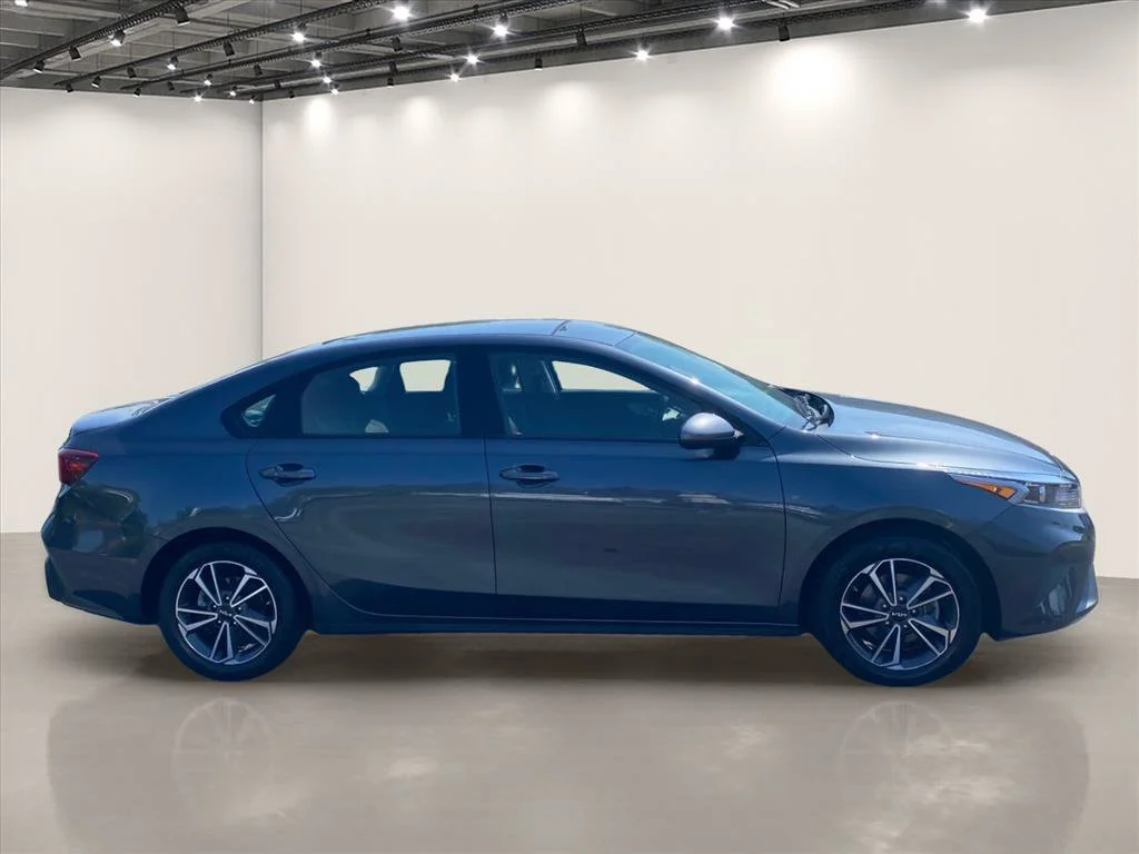 Certified Used 2023 Gravity Gray Kia LXS image 9