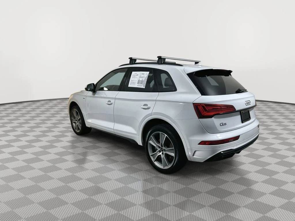 Used 2025 White Audi 45 S line Premium image 5