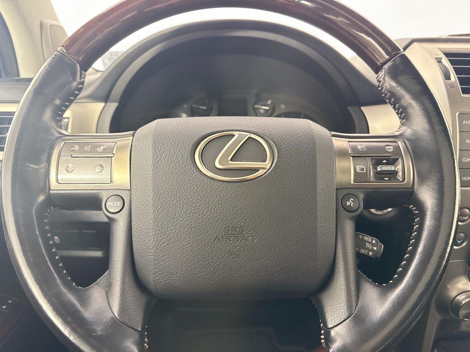 Used 2019 Nebula Gray Pearl Lexus GX 460 Premium image 16