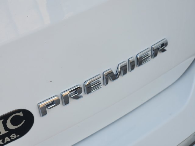 Used 2023 SUMMIT WHITE Chevrolet Premier image 10