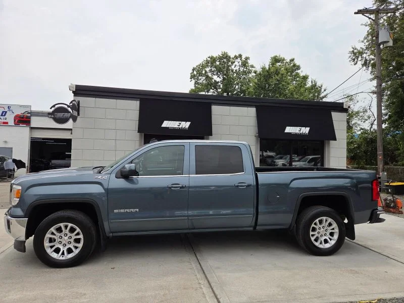 Used 2014 Blue GMC SLE Pickup 4D 6 1/2 ft image 5