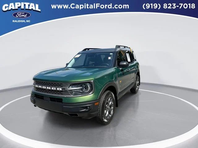 Used 2023 Green Ford Badlands image 4