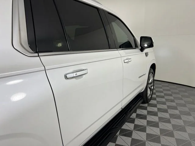 Used 2021 White GMC Denali image 9