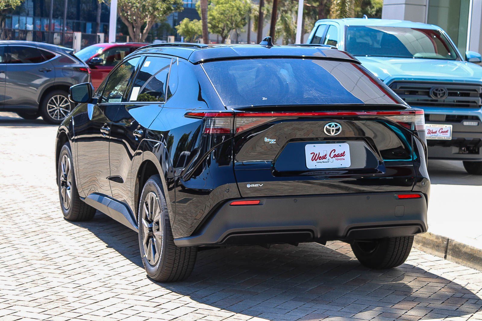 New 2026 Midnight Black Metallic Toyota  XLE image 8