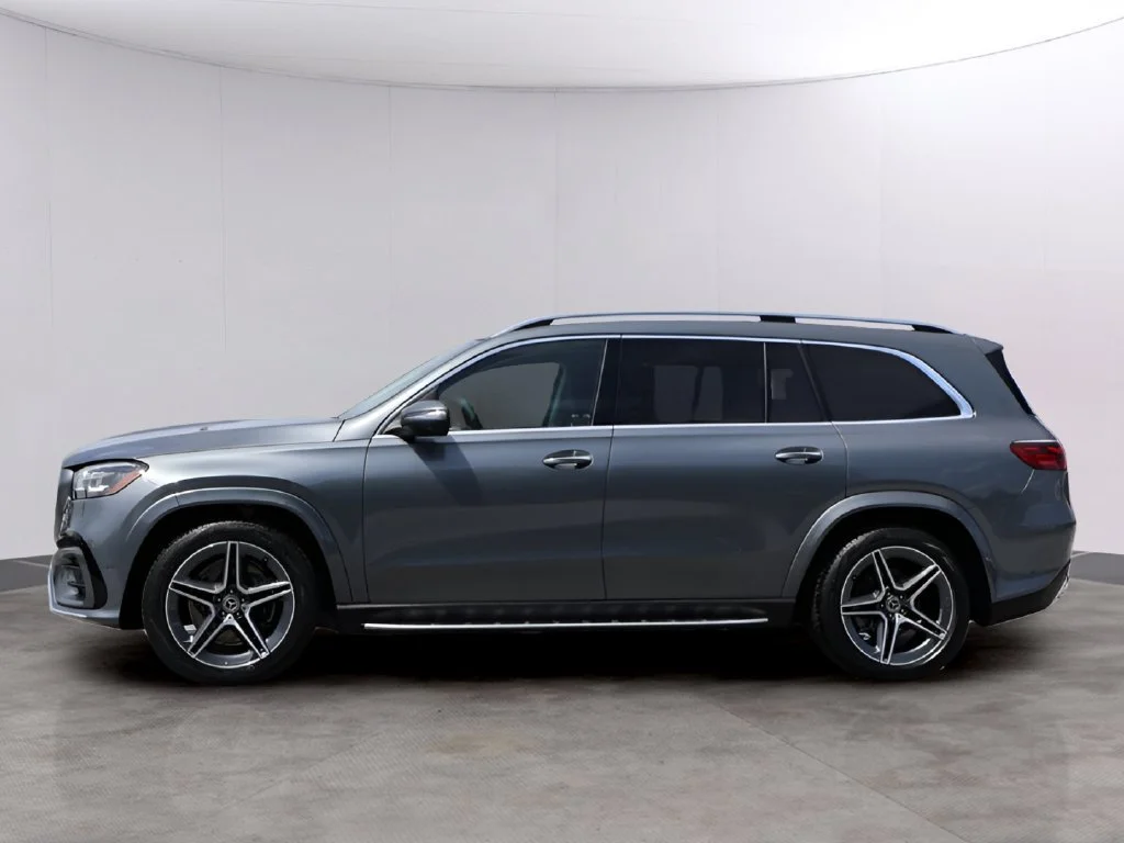 New 2026 Selenite Grey Metallic Mercedes-Benz GLS 450 image 45