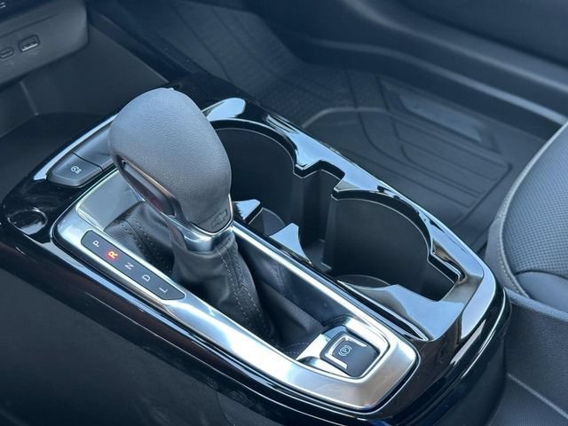 New 2026 Mosaic Black Metallic Chevrolet ACTIV image 14