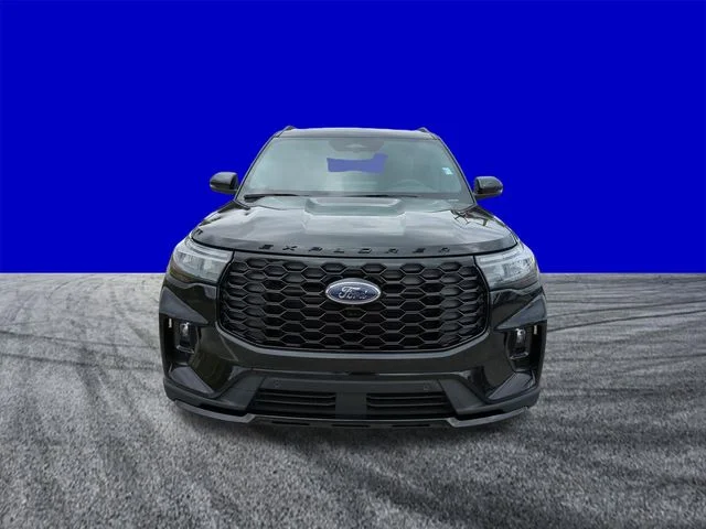 New 2026 Agate Black Metallic Ford ST-Line image 9