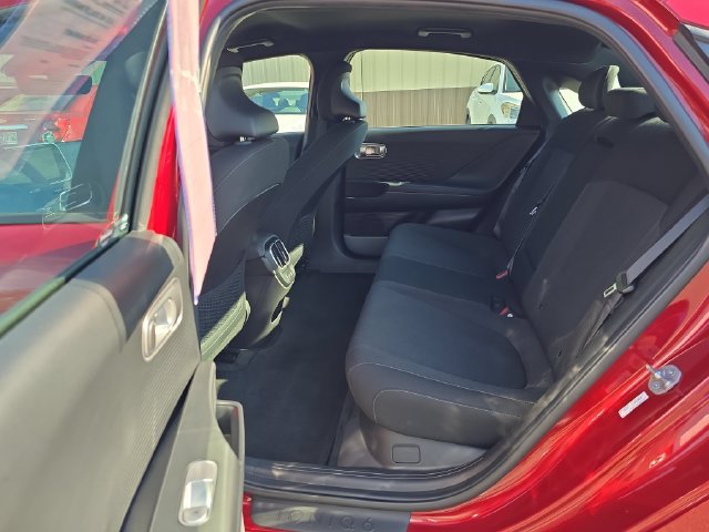 Used 2024 Red Hyundai SE image 14
