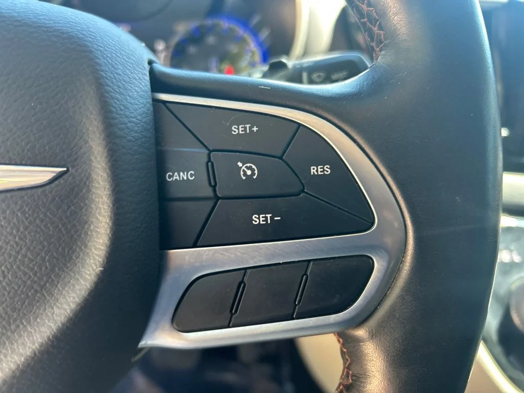 Used 2020 White Chrysler Touring L Plus image 20