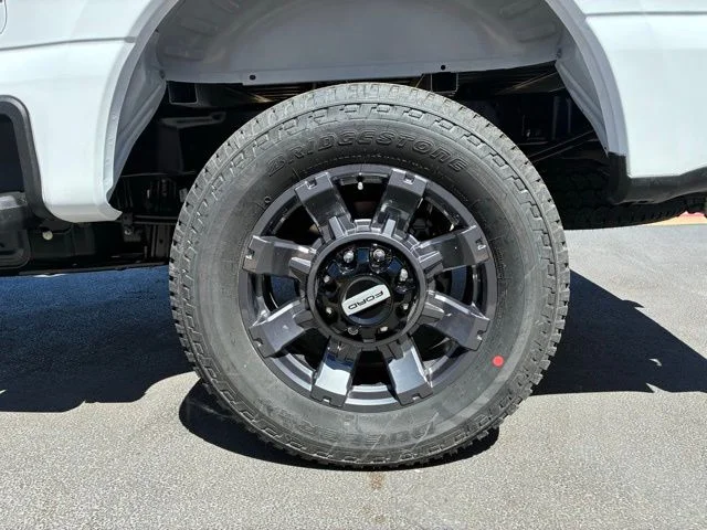 New 2026 Oxford White Ford XL image 17