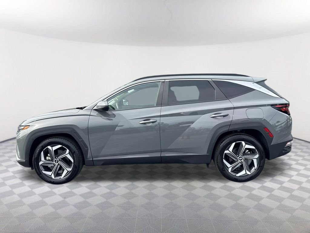 Used 2024 Gray Hyundai SEL image 8