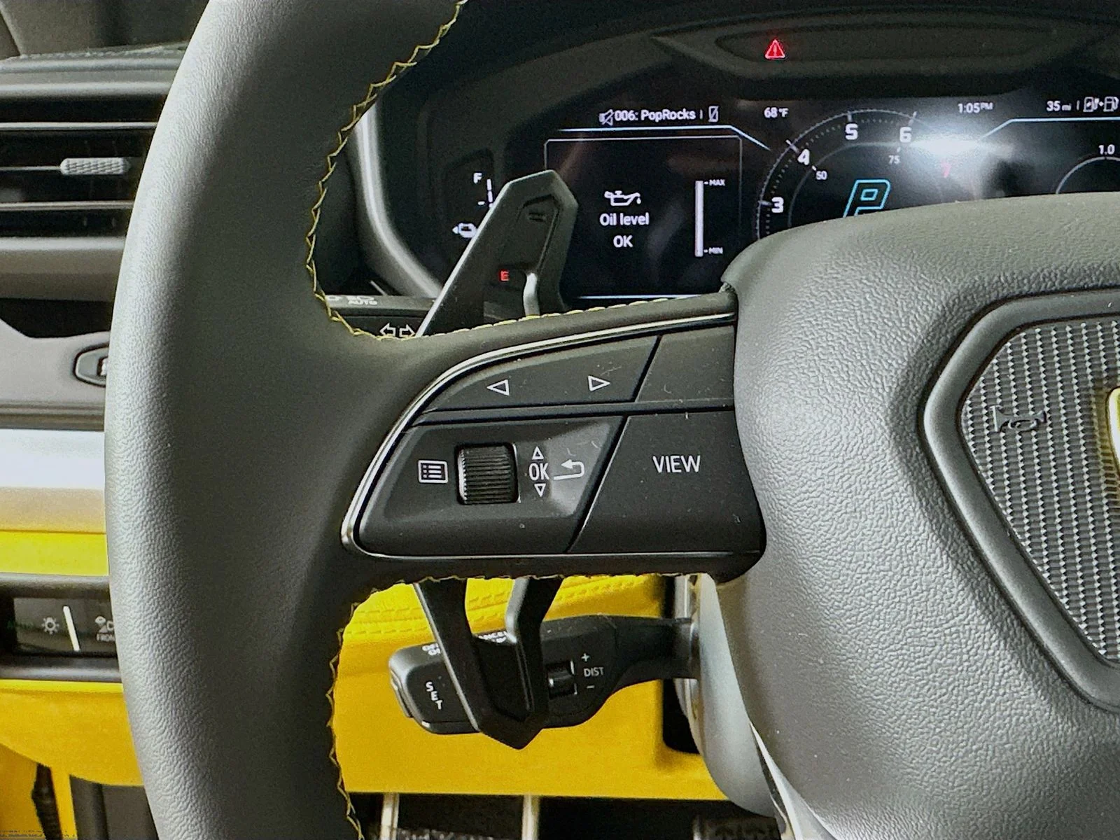 Used 2025 Yellow Lamborghini  image 12