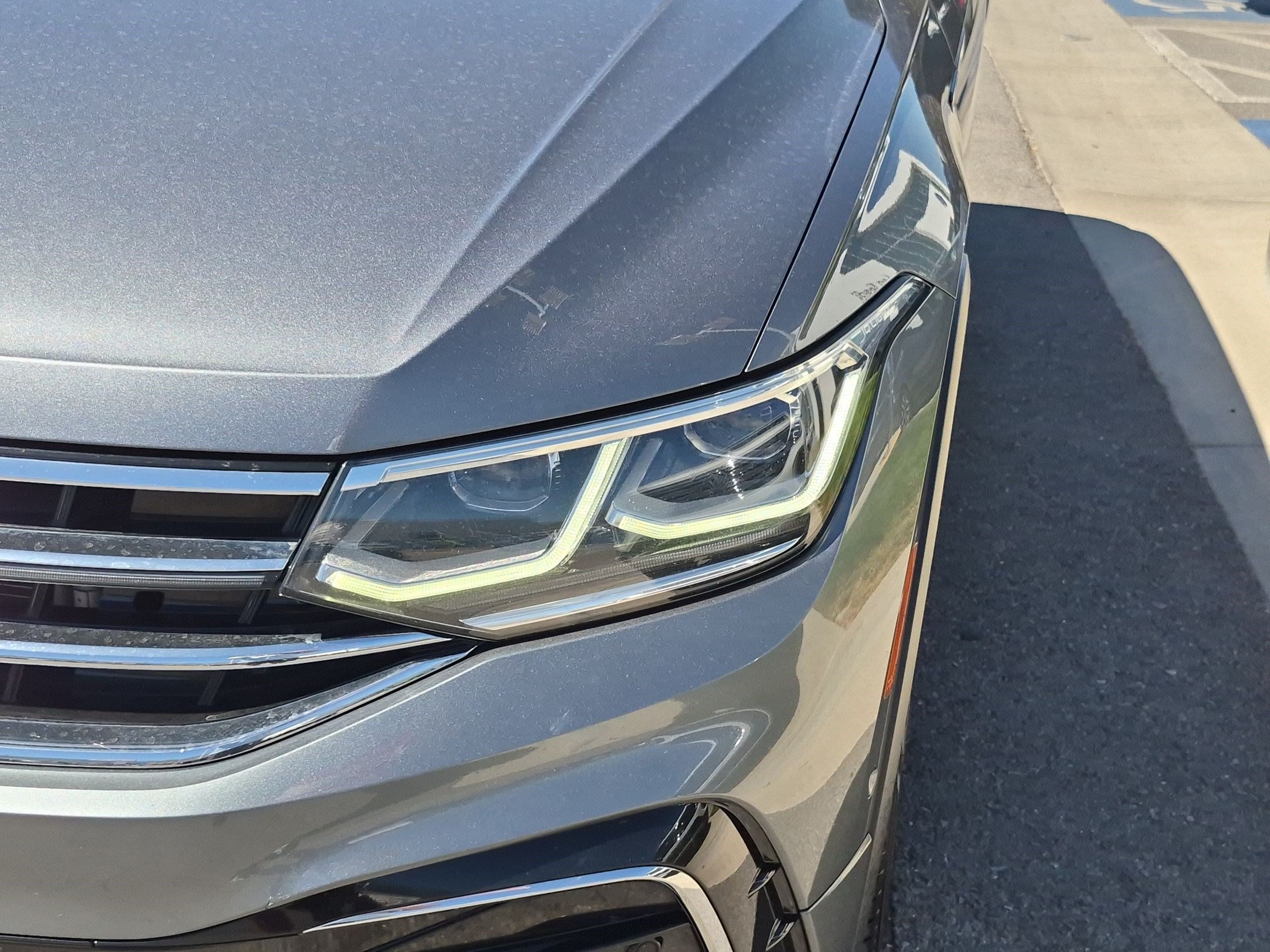 Used 2022 Platinum Gray Metallic Volkswagen SEL R-Line image 11