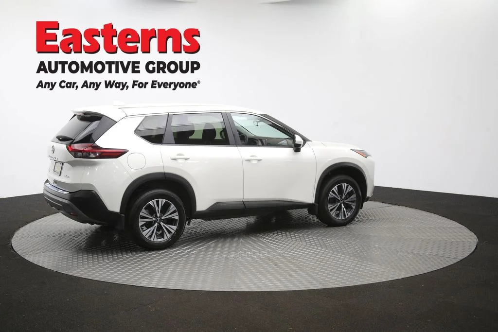 Used 2023 White Nissan SV image 41