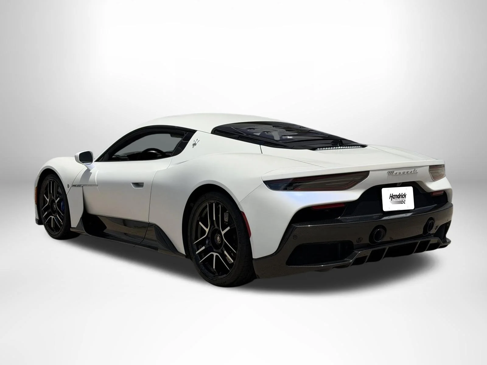 Used 2022 Bianco Audace Maserati  image 5