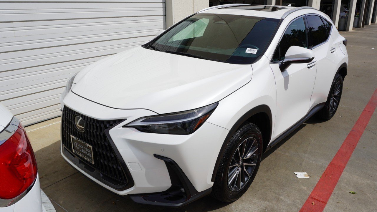 2025 Lexus NX 250