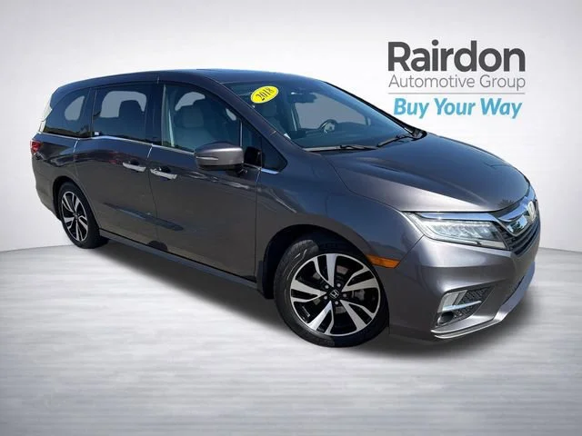 2018 Honda Odyssey Elite's photo