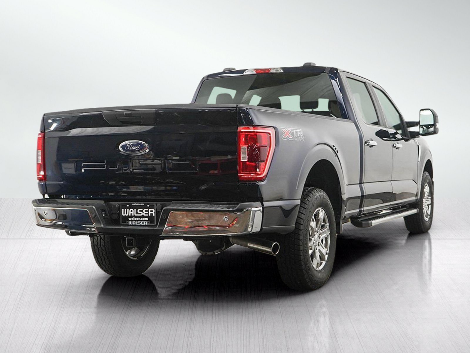 Used 2022 ANTIMATTER BLUE METALLIC Ford  image 5