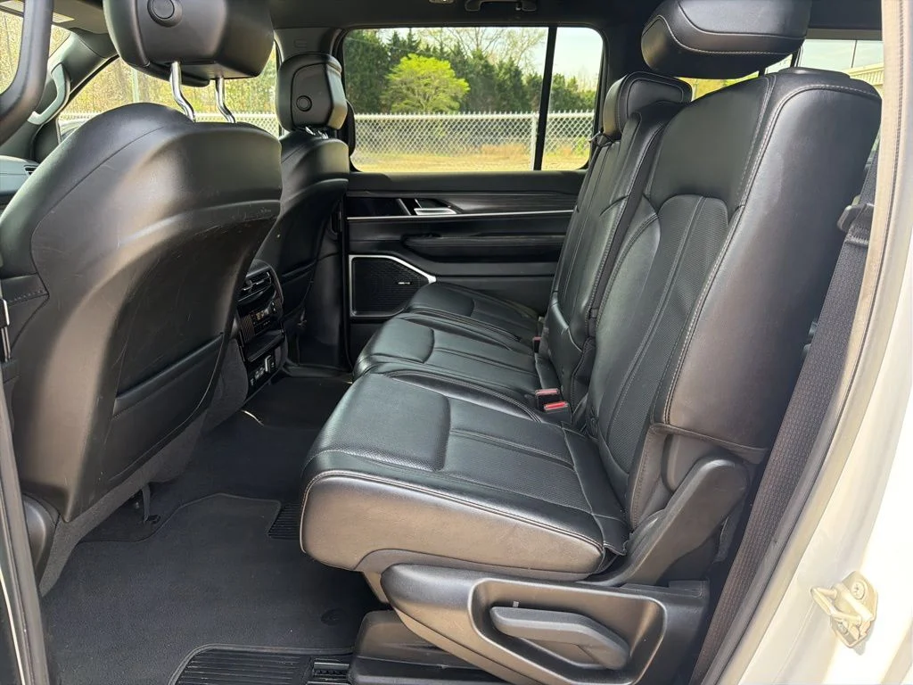 Used 2024 White Jeep Series II image 25