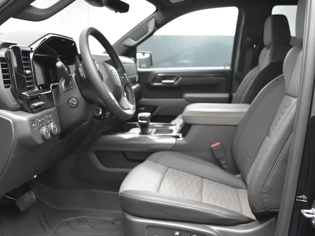 2026 Chevrolet Silverado 1500 ZR2 - Photo 19
